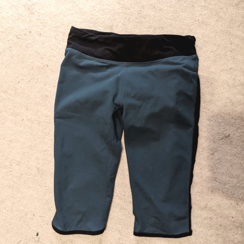Fabletics Cropped Leggings M